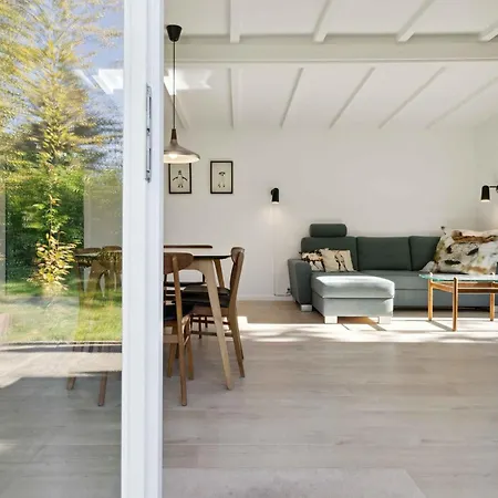 Cozy Near The Isefjord Дом отдыха Кирке-Хиллинге